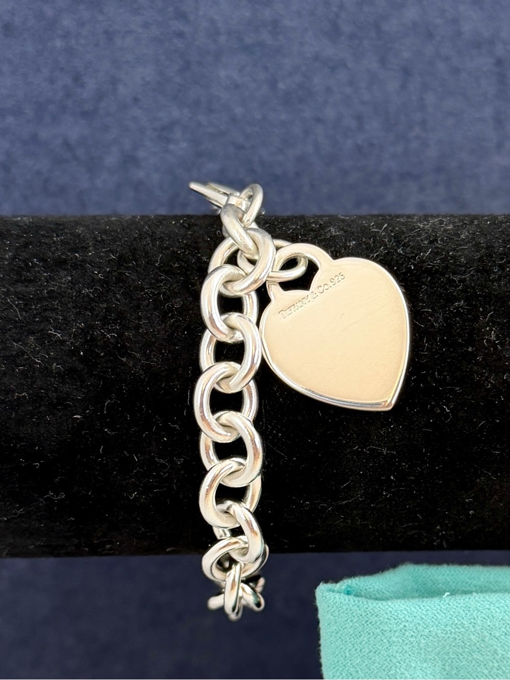 TIFFANY & CO. Sterling Silver Logo Blank Heart Tag Charm Bracelet 7.5” w/ COA